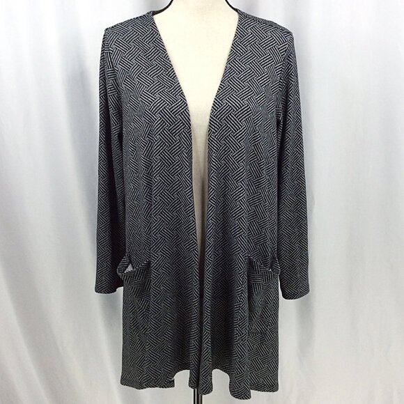 LuLaRoe Caroline Cardigan Sweater Womens Size Medium Black Plaid Geometric Open - Picture 1 of 8